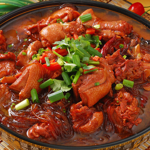 美味的白菜猪肉炖粉条做法