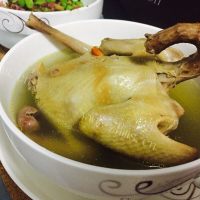 补肾养身的乳鸽枸杞汤