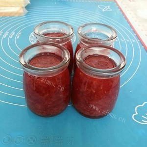 美味的面包机版草莓酱做法图解3)
