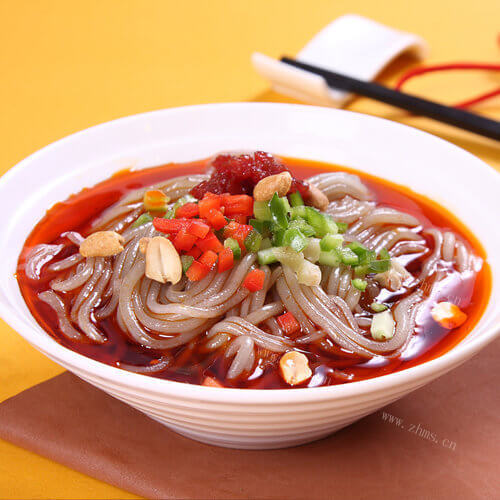 美味的猪肉冬瓜炖粉条的做法