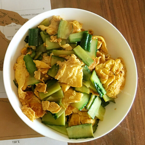美味的豆腐炒鸡蛋
