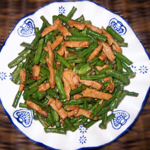 好吃的豇豆炒肉丝