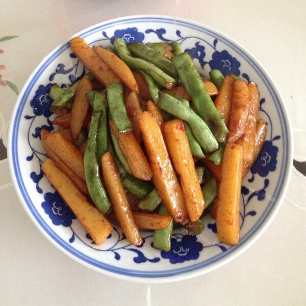 家常菜刀豆土豆