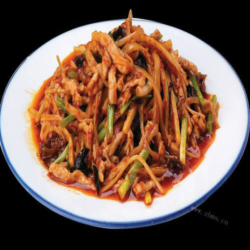 美味的蒜苔木耳炒肉