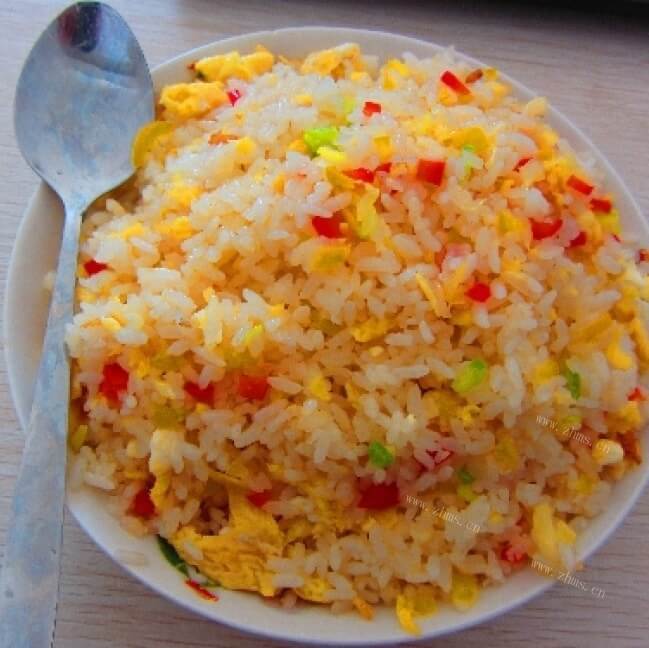 黄金的蛋炒饭简单做法
