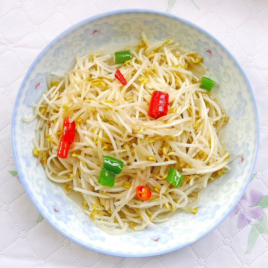 好吃的韭菜炒绿豆芽