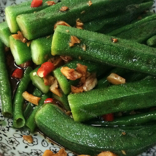 美味的蒜蓉秋葵