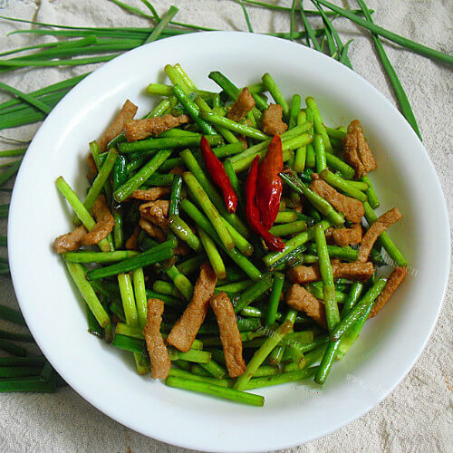 美味的蒜苔炒五花肉