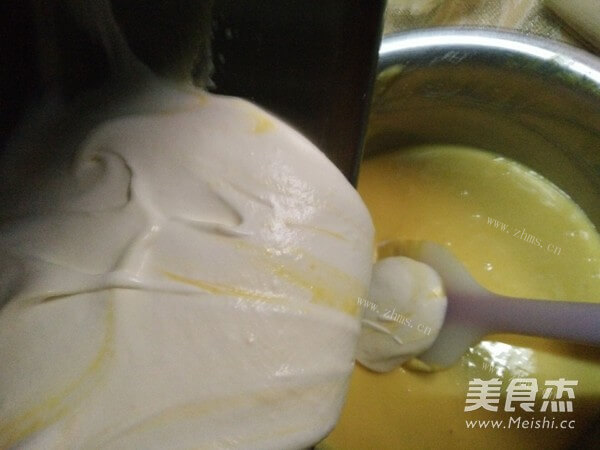 芒果芝士蛋糕做法图解7)