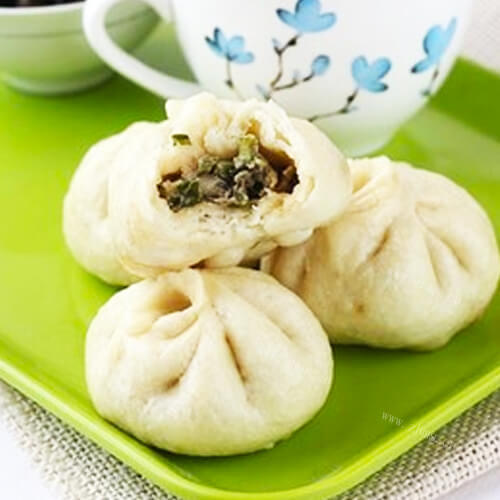 好吃的牛肉芹菜包子的做法