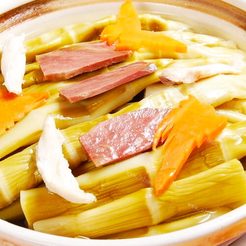 好吃的笋炖肉