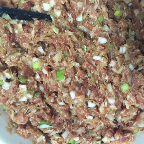 美味的猪肉大葱包子馅做法
