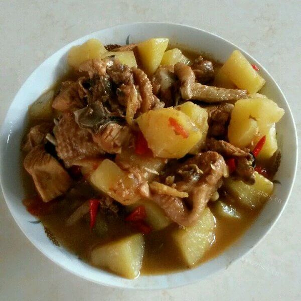 好吃的鸡腿烧土豆