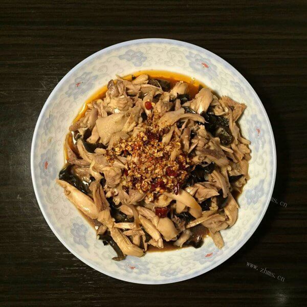 家常豆芽拌鸡丝
