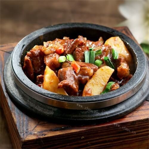 美味石锅牛肉的做法