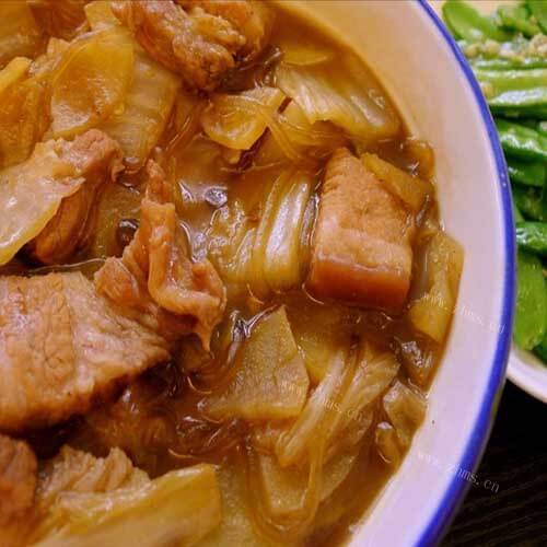 美味的土豆炖粉条