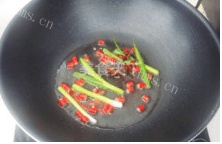 美味的土豆炖鸡心的做法做法图解6)