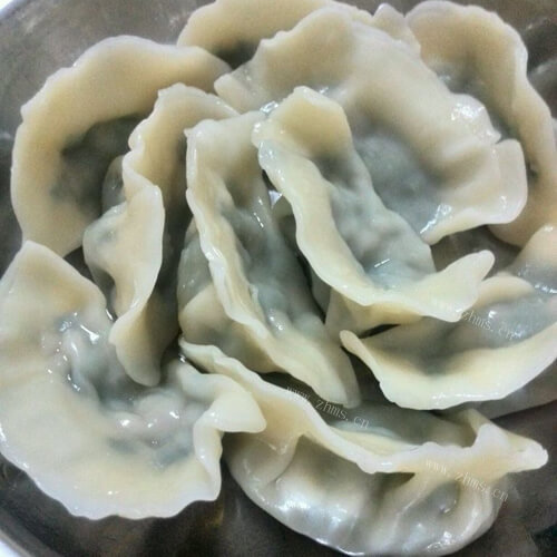好吃的韭菜猪肉饺子的做法