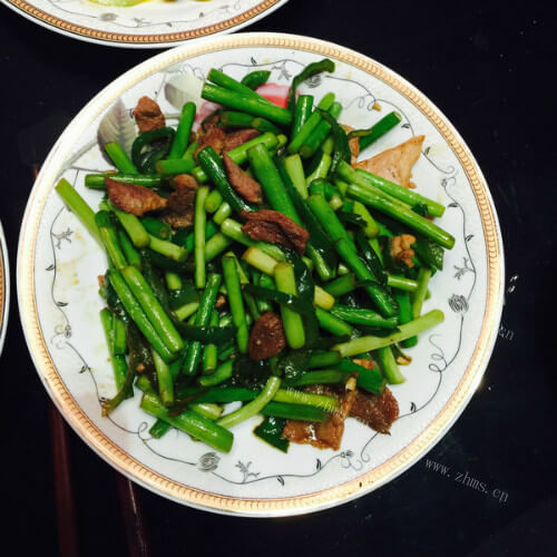 好吃的蒜苔炒五花肉