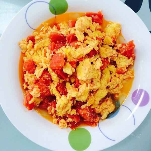 美味的西红柿炒鸡蛋的做法