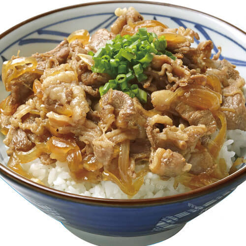 美味的砂锅牛肉饭 