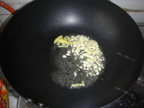 美味的榨菜鸡胗做法图解6)