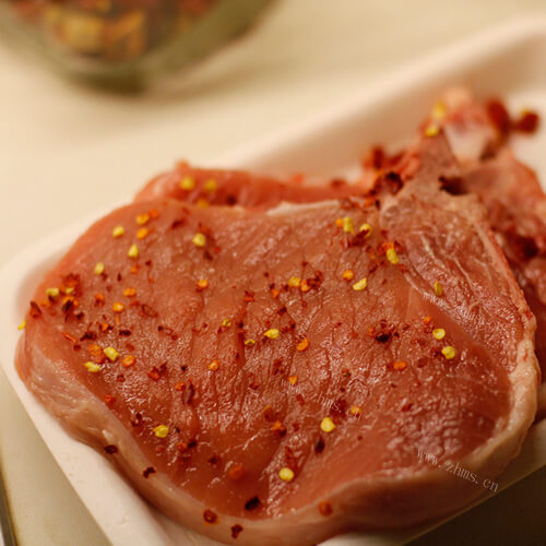 美味酱猪肉的做法 