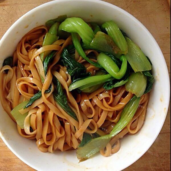 美味的土豆豆角焖面