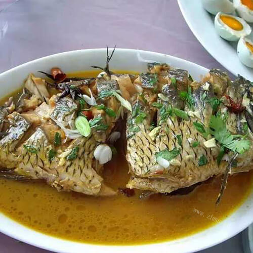 美味的清炖鲤鱼的做法
