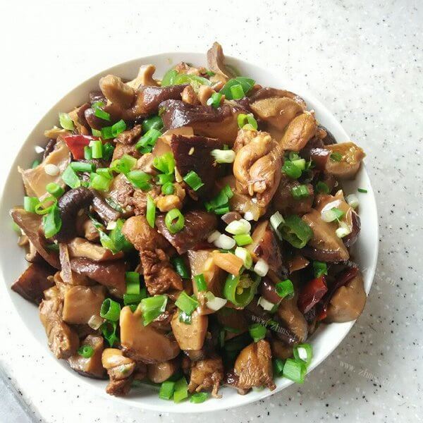 美味的香菇鸡腿的做法