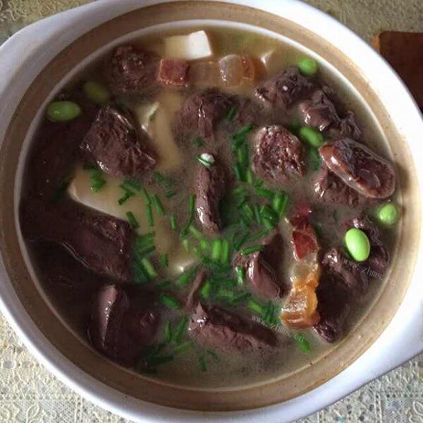 好吃的鸭血豆腐羹
