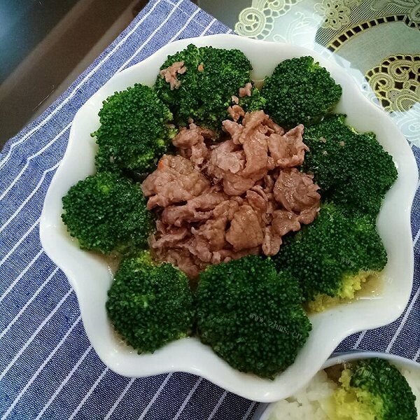 美味牛肉西兰花的做法
