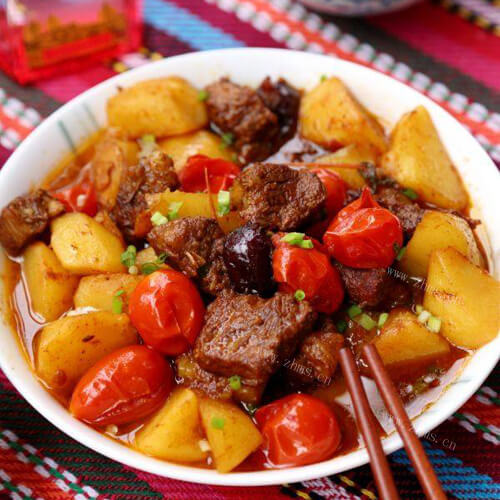 家常土豆烧羊肉