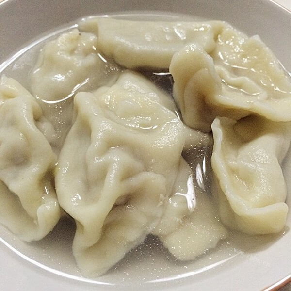 自制鸡肉虾仁饺子