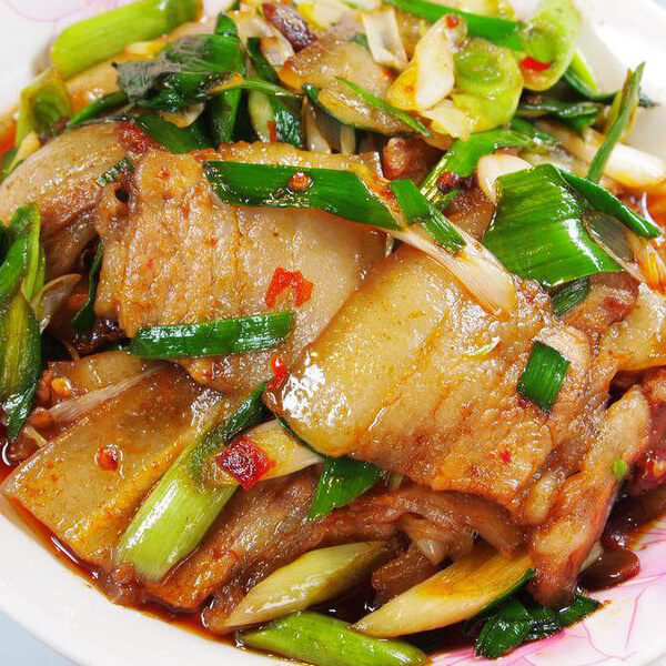 美味的猪肉炒大葱的做法