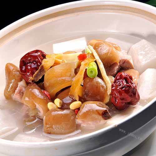 美味的番茄羊肉汤的做法