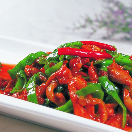夏季凉拌青椒鸡的做法 