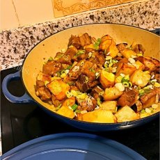 好吃的干锅土豆排骨的做法