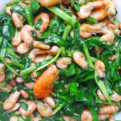美味的河虾炒韭菜