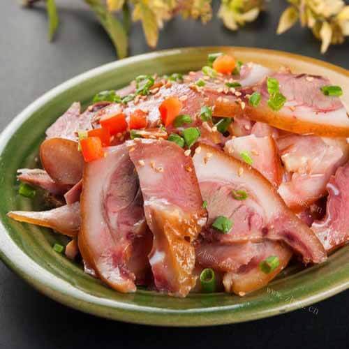 美味的猪头肉的做法
