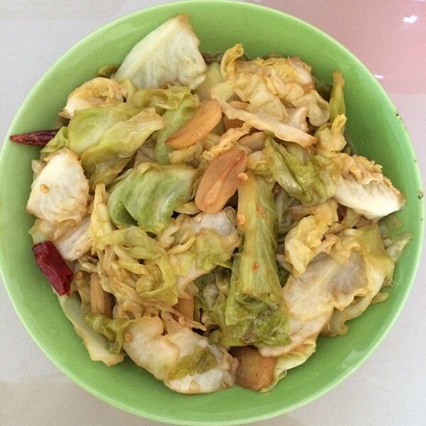 好吃的手撕包菜的做法