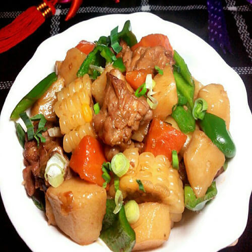 好吃的鸡腿炖玉米 