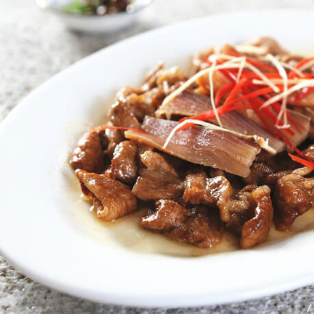美味的咸鱼蒸猪肉的做法