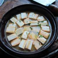 美味的蒜苔炒豆腐
