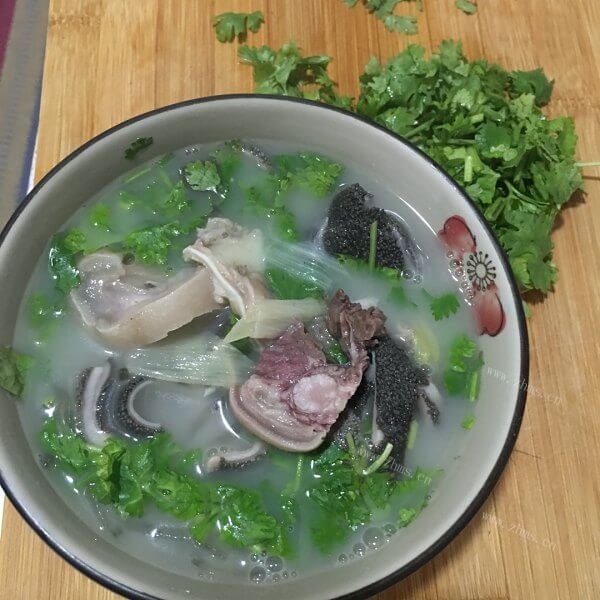 美味的羊杂汤的做法