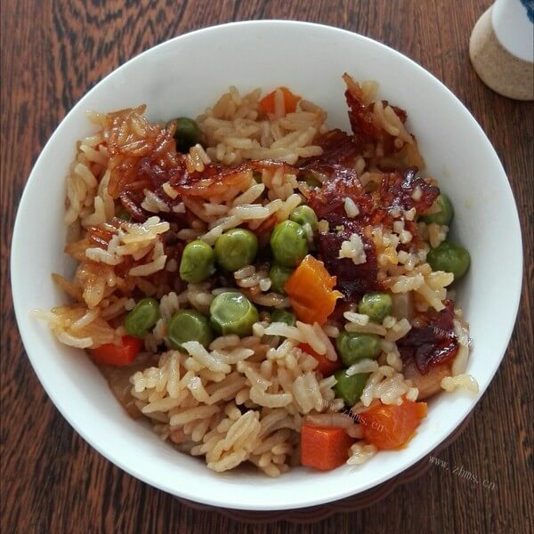 清香的豆角焖饭