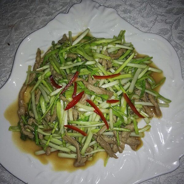 美味的肉丝蒜苗