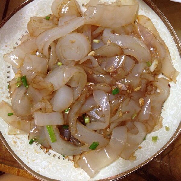 美味鸡丝粉皮的做法