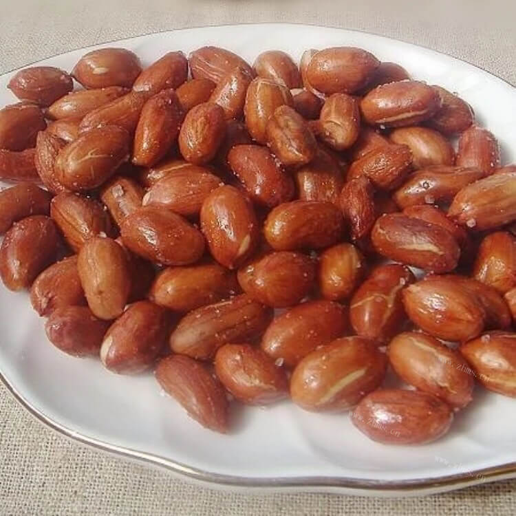 美味的油炸花生米的做法