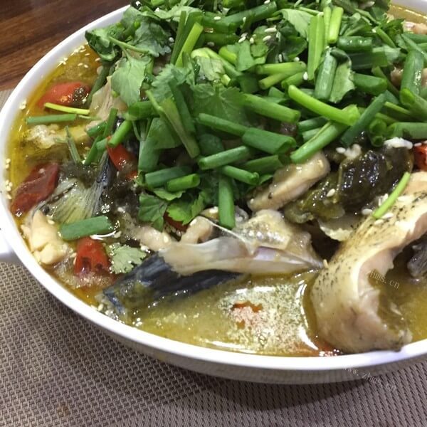 爽口酸菜鱼的家常做法